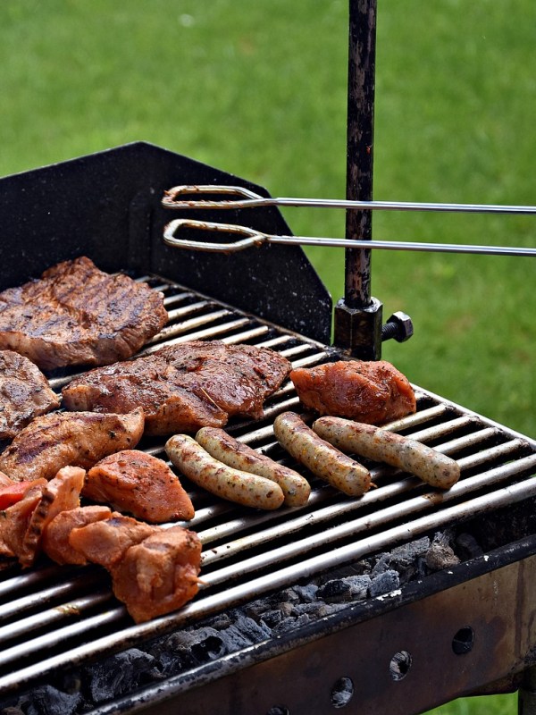 Barbecue : les accords mets & alcool parfaits pour un repas&nbsp;réussi